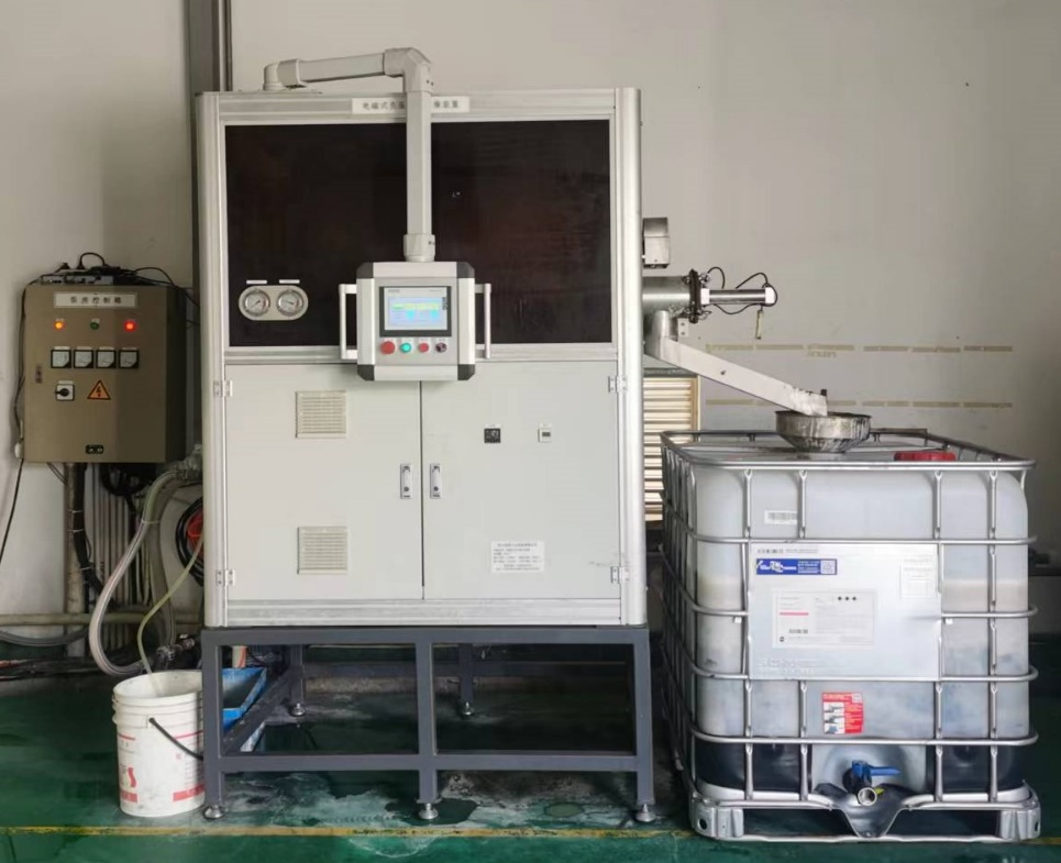 阿克苏县某机械有限公司ZQ-JJ-0.5T蒸汽低温结晶蒸发设备乳化液案例